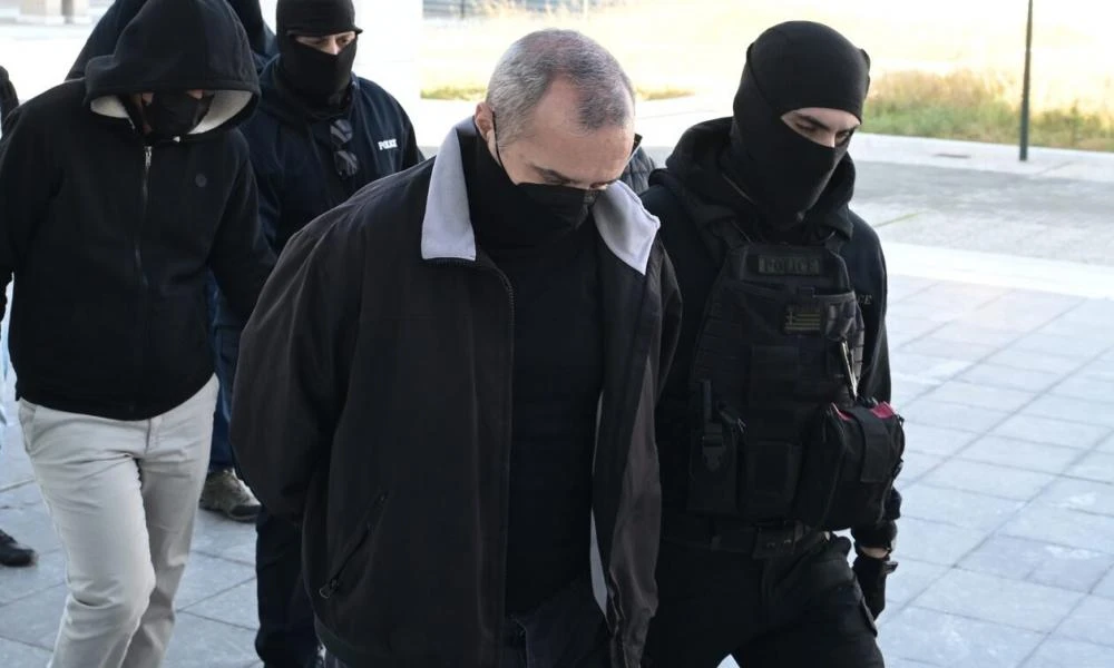 Κολωνός: Στις 26/3 συνεχίζεται η δίκη - Πότε λήγει το 18μηνο του Μίχου
